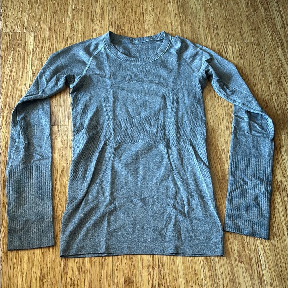 Lululemon Gray Long Sleeve